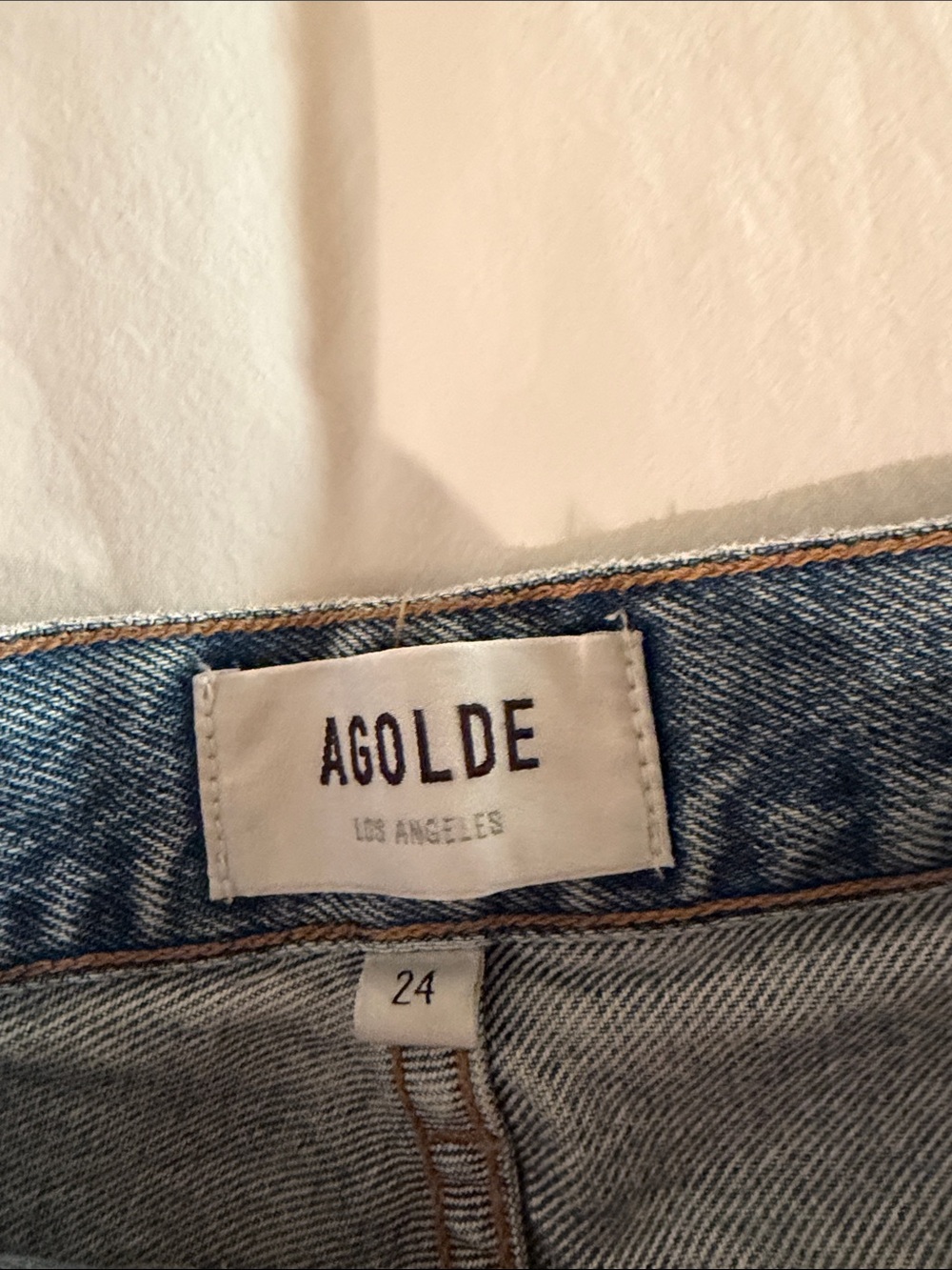 Agolde Riley High Rise Ankle Jeans - Picture 2 of 4
